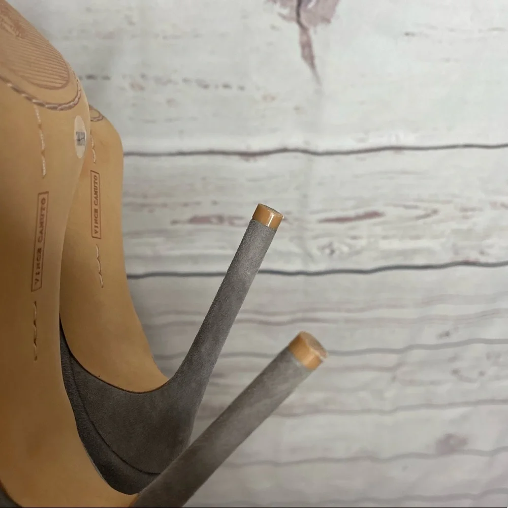 Vince Camaro Rallien Womens Peep Toe Pump Heels Sz 7! - Picture 5 of 6